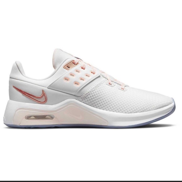 NIKE Air Max Bella TR 4 women’s size 6.5 EUC - Picture 2 of 16